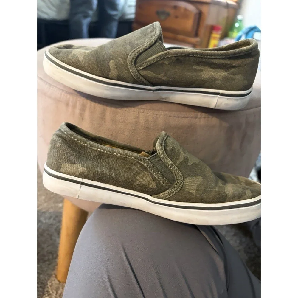 Janie and Jack Green/Beige Camo Canvas Slip-On Low Top Sneakers Rubber Sole